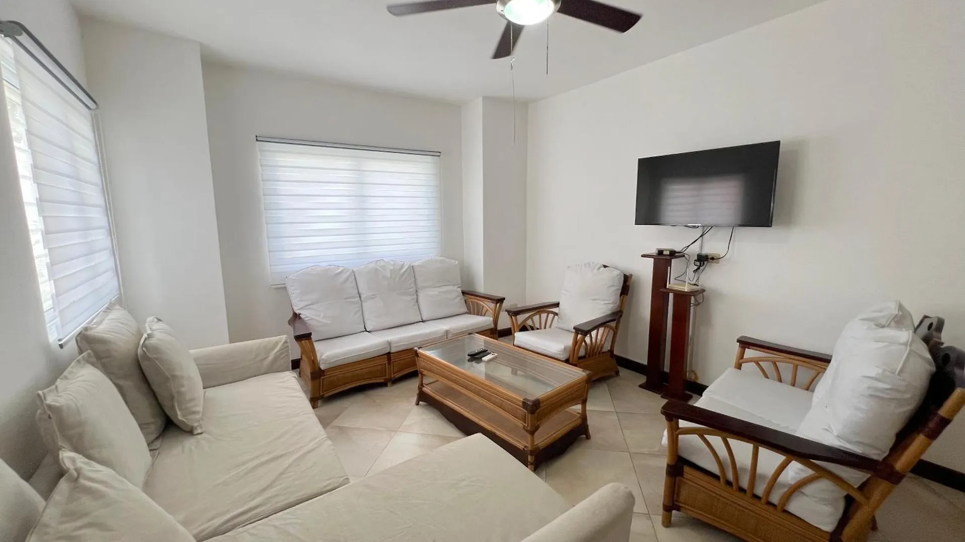 Aventura Tropical - Villas And Suites - Playa Los Corales Punta Cana