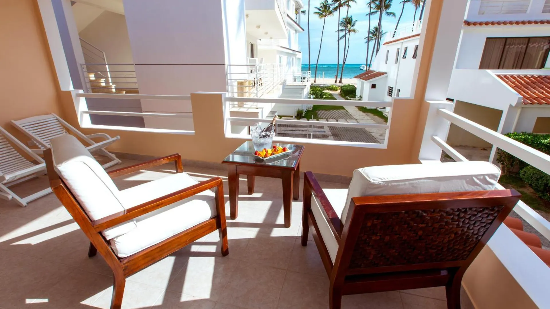 Aventura Tropical - Villas And Suites - Playa Los Corales Punta Cana Hotel