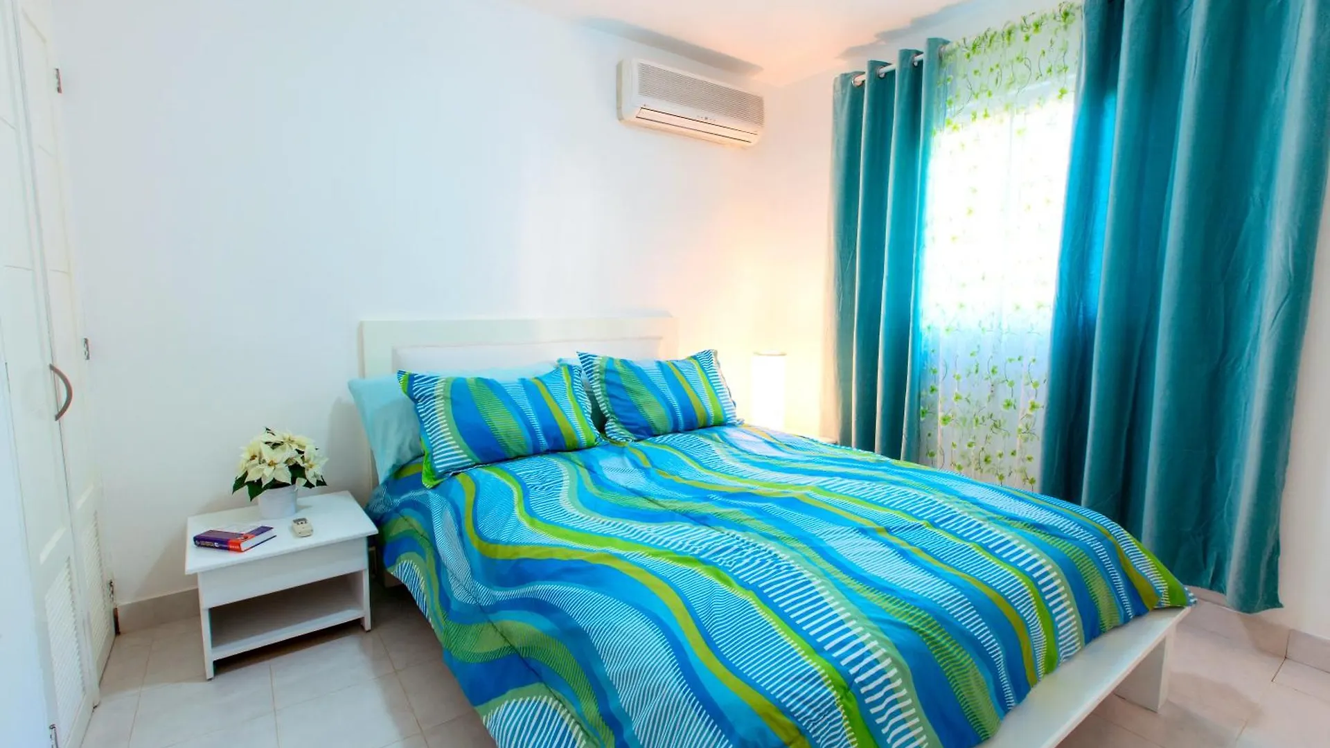 Aventura Tropical - Villas And Suites - Playa Los Corales Punta Cana
