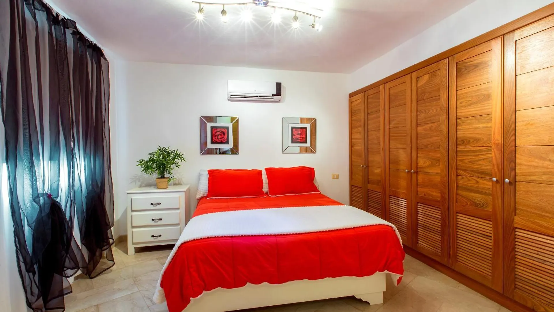 Aventura Tropical - Villas And Suites - Playa Los Corales Punta Cana