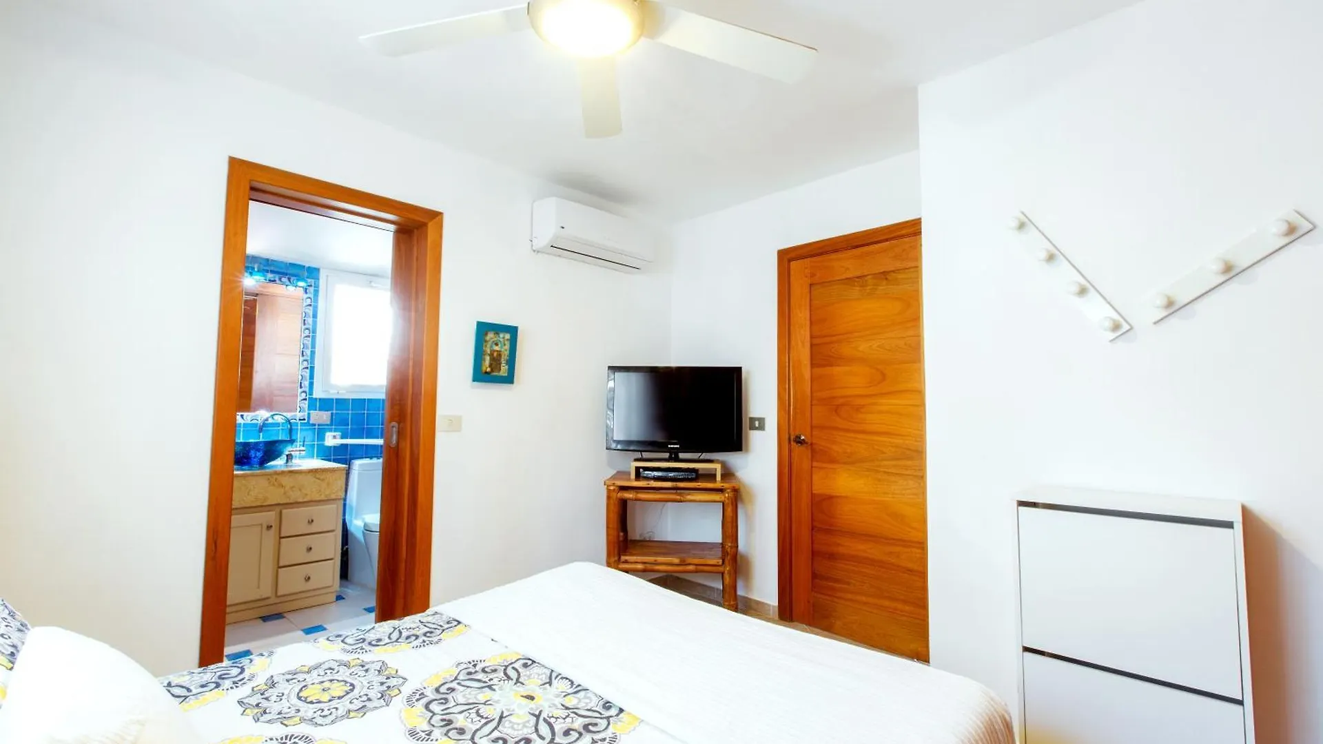 Aventura Tropical - Villas And Suites - Playa Los Corales Punta Cana Hotel